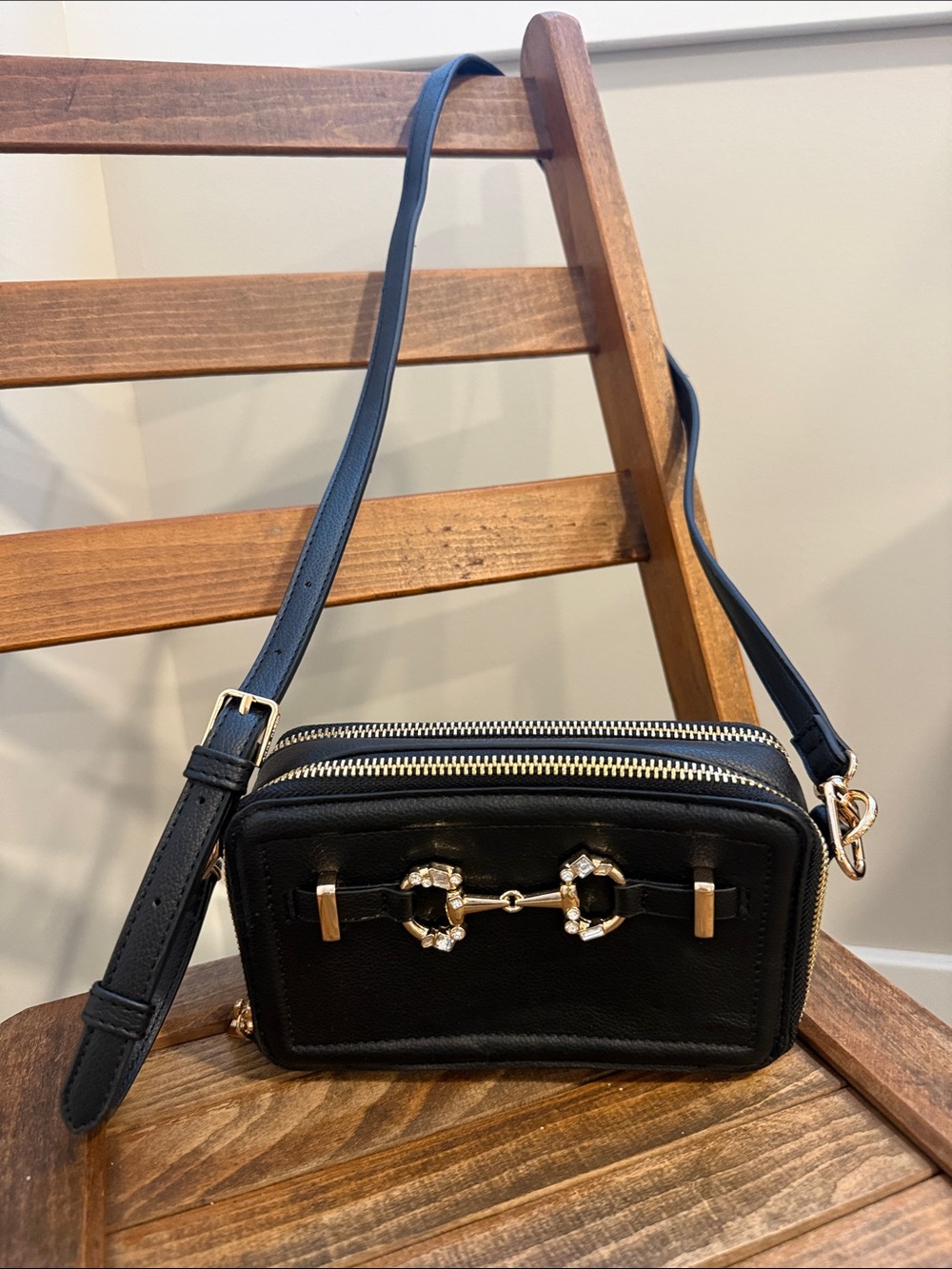 Anne Klein Black Crossbody Purse Double Zip Gold Hardware Adjustable Strap